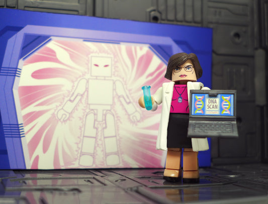 Dr. Moira MacTaggert Custom Minimate with Proteus Backdrop