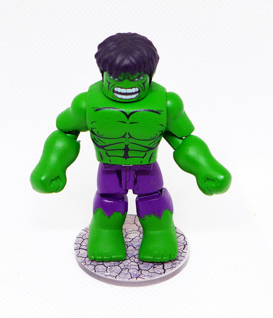 Minimate Showcase Stand – Cracked Earth Base