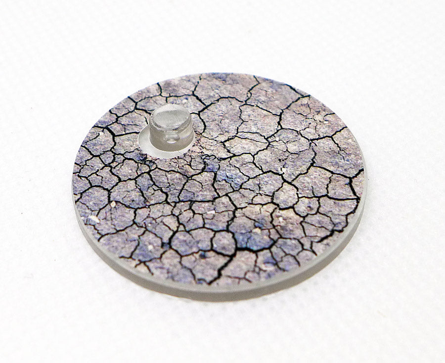 Minimate Showcase Stand – Cracked Earth Base