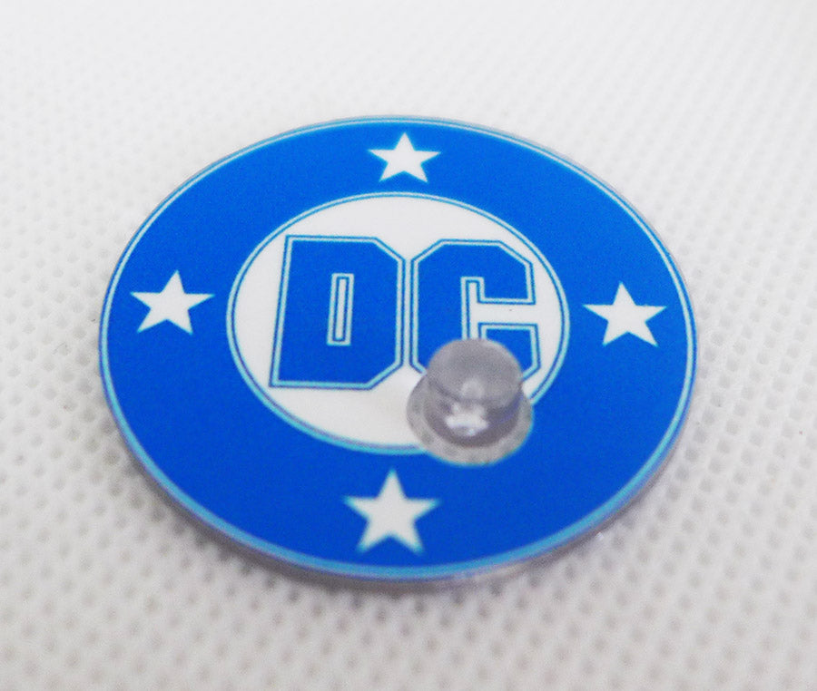 Minimate Showcase Stand – DC Logo Base